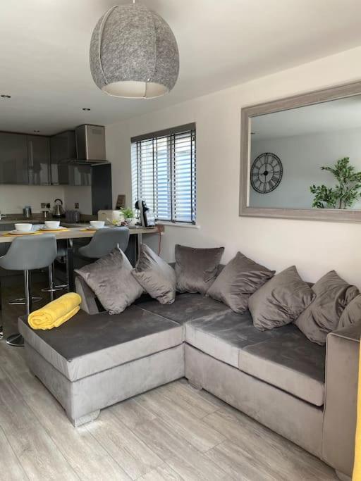 Flat Lode Nook Modern 2 Bed Home With Hot Tub Pool Luaran gambar