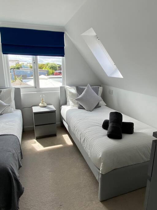 Flat Lode Nook Modern 2 Bed Home With Hot Tub Pool Luaran gambar
